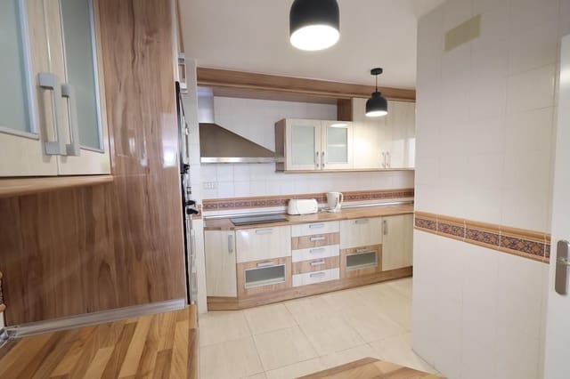 3 camera da letto Appartamento in vendita in Torrevieja - 299.000 € (Rif: 8936758)