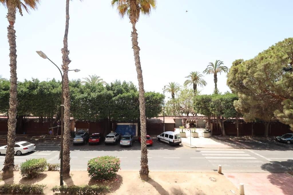 3 soveværelse Lejlighed til salg i Torrevieja - € 299.000 (Ref: 8936758)