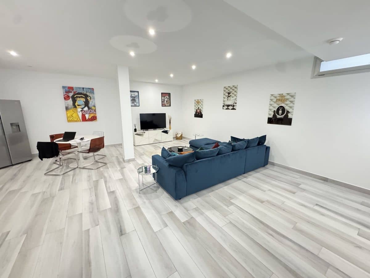 4 bedroom Villa for sale in Orihuela Costa with pool - € 635,000 (Ref: 8952701)