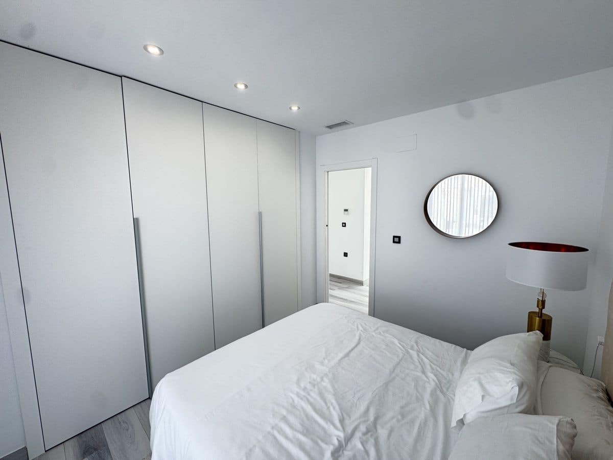 4 bedroom Villa for sale in Orihuela Costa with pool - € 635,000 (Ref: 8952701)