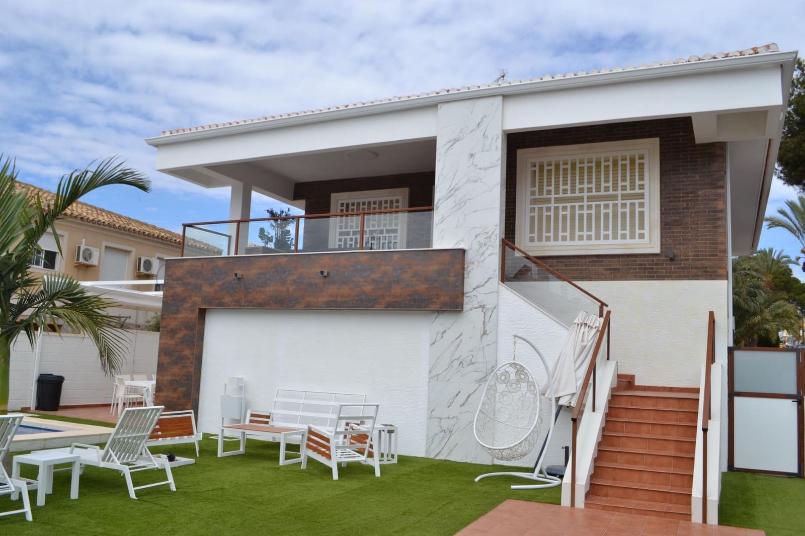 4 camera da letto Villa da affittare in La Zenia con piscina - 2.600 € (Rif: 8968580)