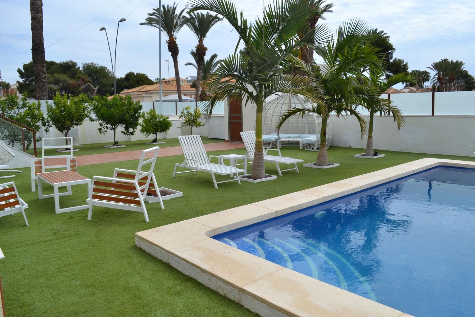 4 camera da letto Villa da affittare in La Zenia con piscina - 2.600 € (Rif: 8968580)