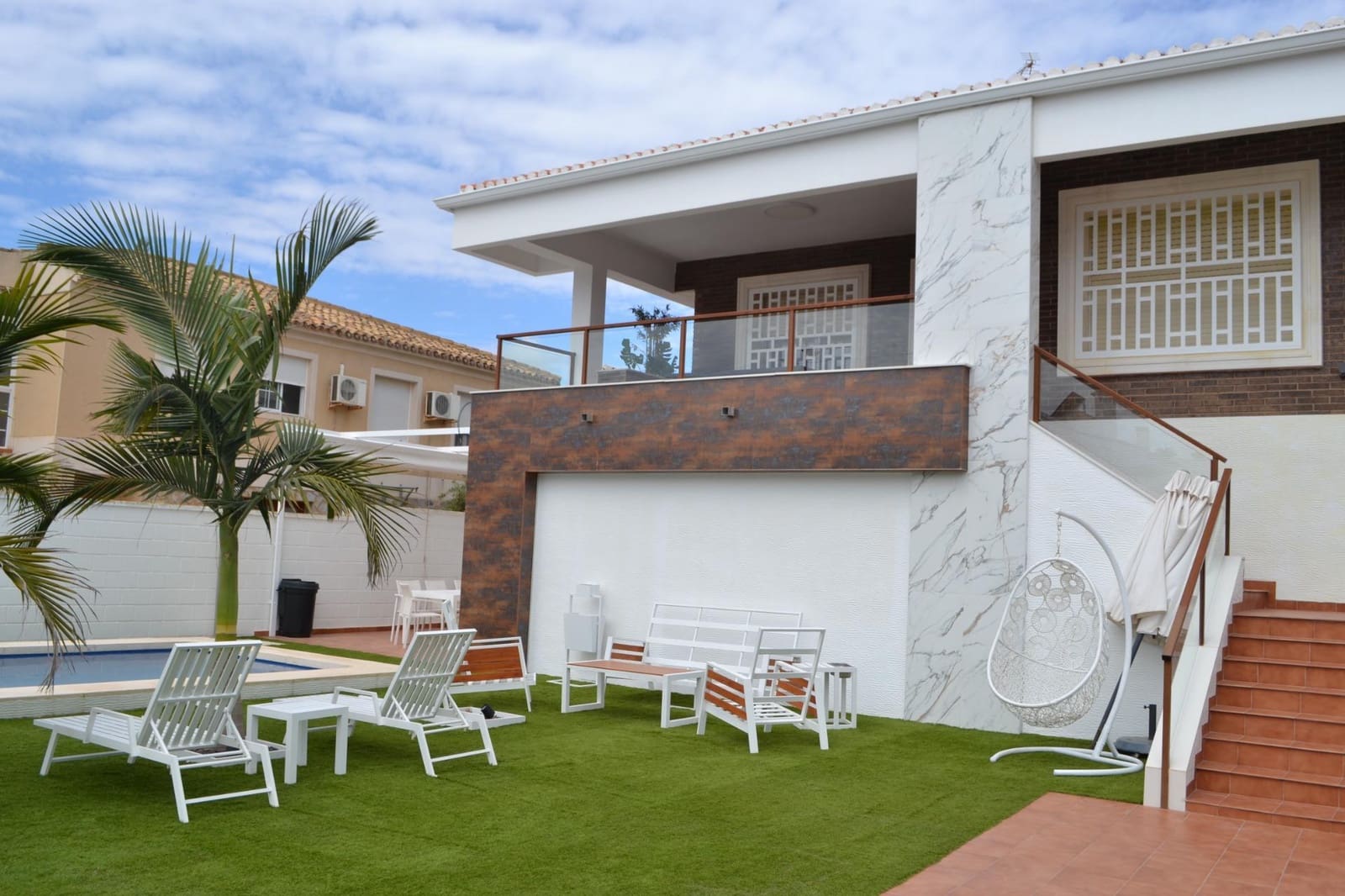 4 camera da letto Villa da affittare in La Zenia con piscina - 2.600 € (Rif: 8968580)