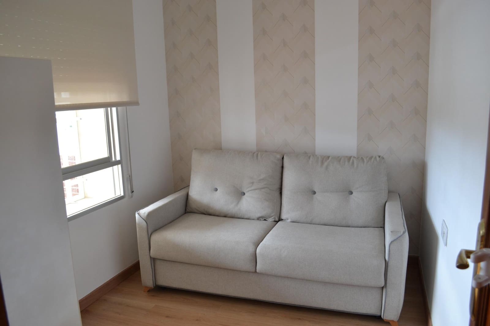 4 bedroom Villa for rent in La Zenia with pool - € 2,600 (Ref: 8968580)