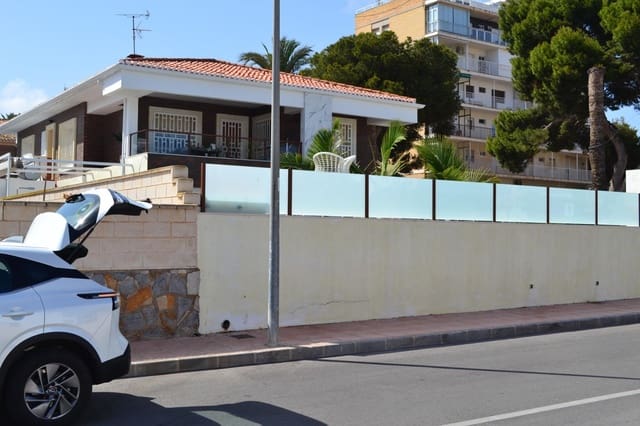 4 sypialnia Willa do wynajęcia w La Zenia, Orihuela z basenem - 2 600 € (Ref: 8968580)