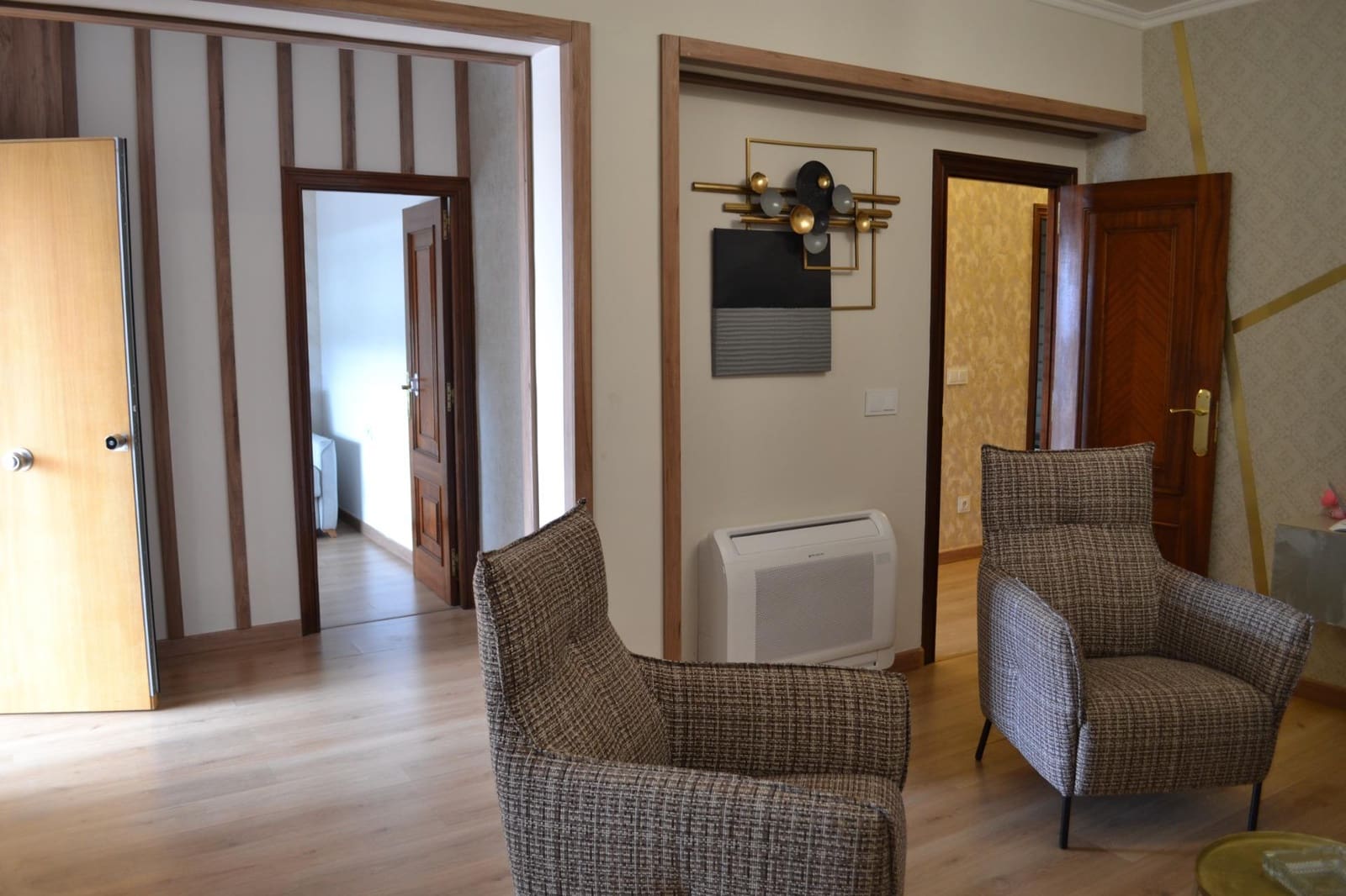 4 bedroom Villa for rent in La Zenia with pool - € 2,600 (Ref: 8968580)