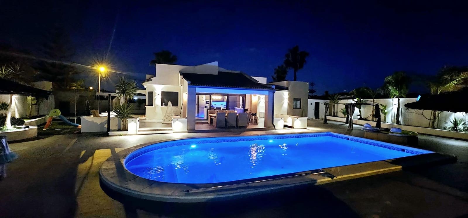 5 chambre Villa/Maison à vendre à El Chaparral avec piscine - 870 000 € (Ref: 8992752)