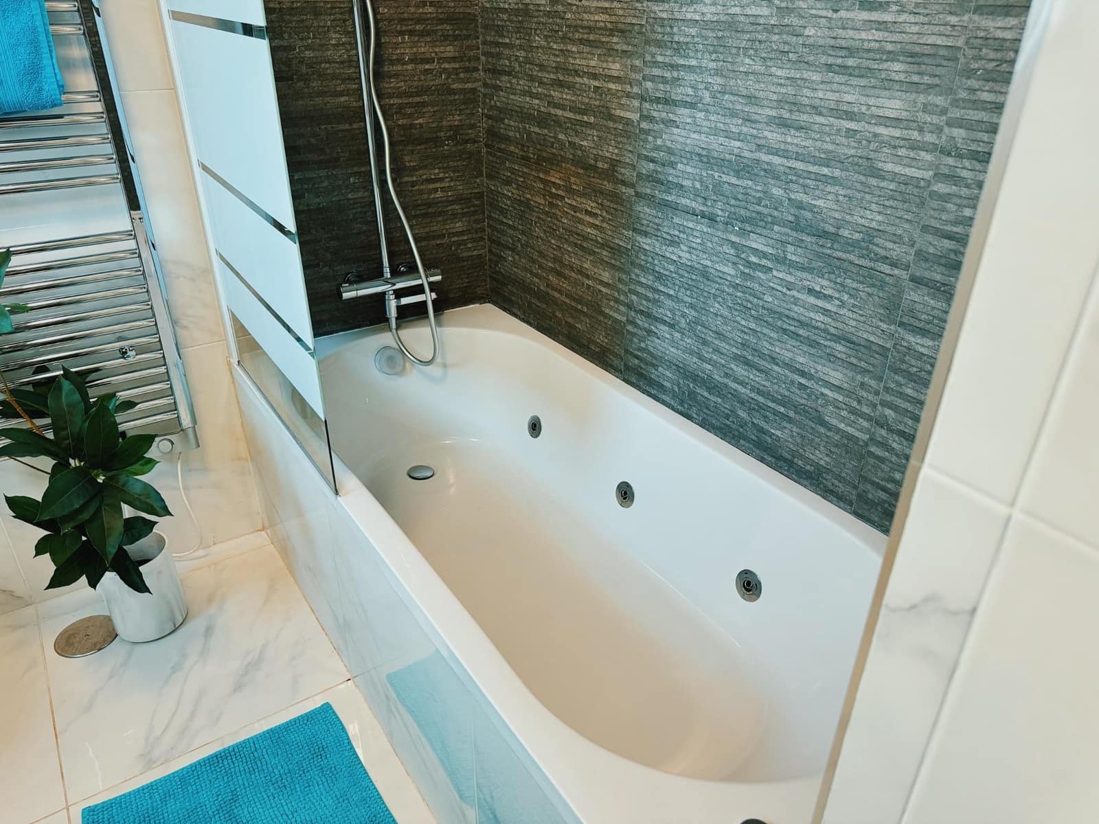 5 chambre Villa/Maison à vendre à El Chaparral avec piscine - 870 000 € (Ref: 8992752)