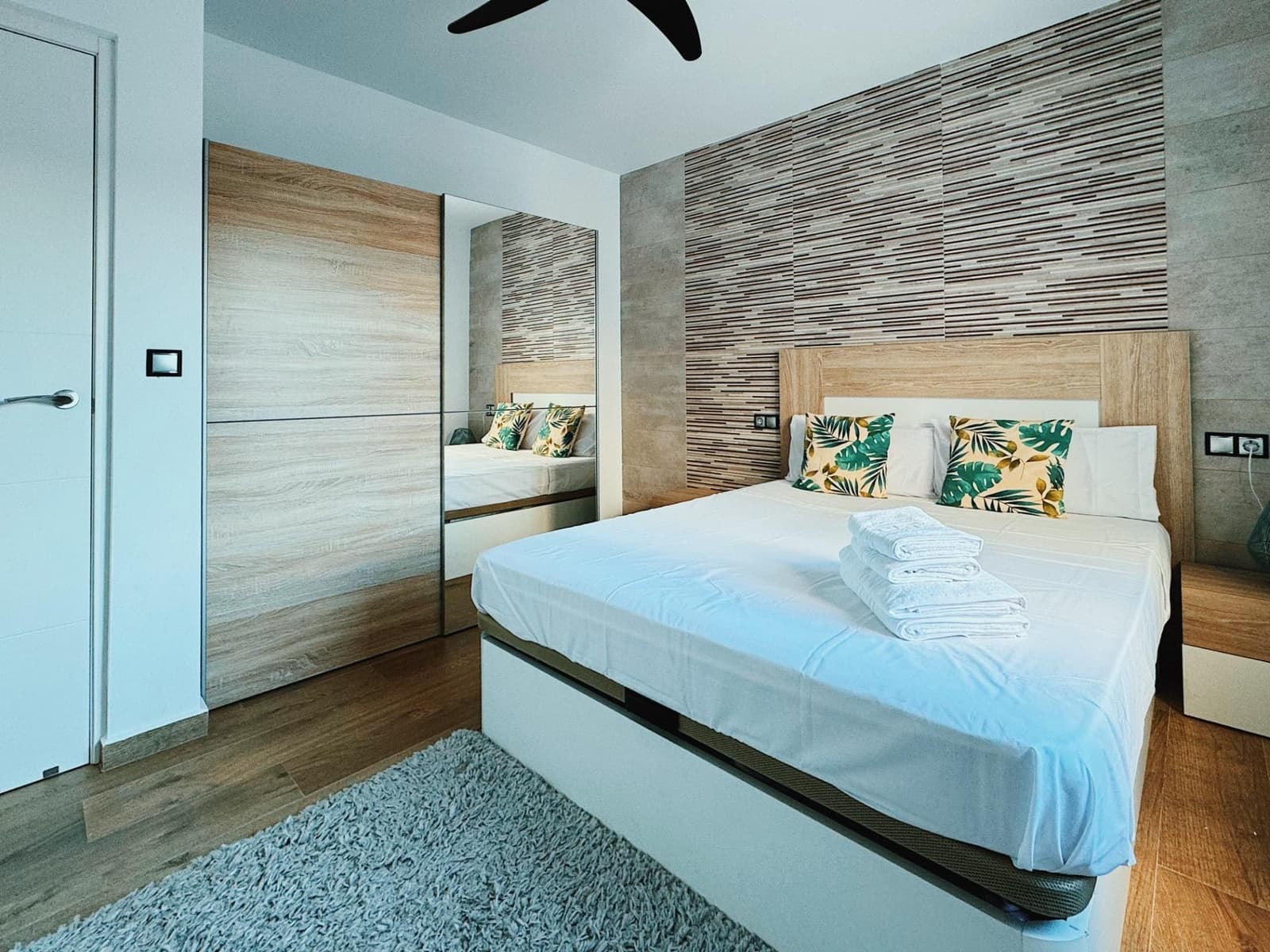 5 chambre Villa/Maison à vendre à El Chaparral avec piscine - 870 000 € (Ref: 8992752)