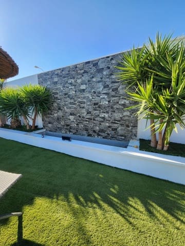 5 sovrum Villa till salu i El Chaparral, Torrevieja med pool - 870 000 € (Ref: 8992752)