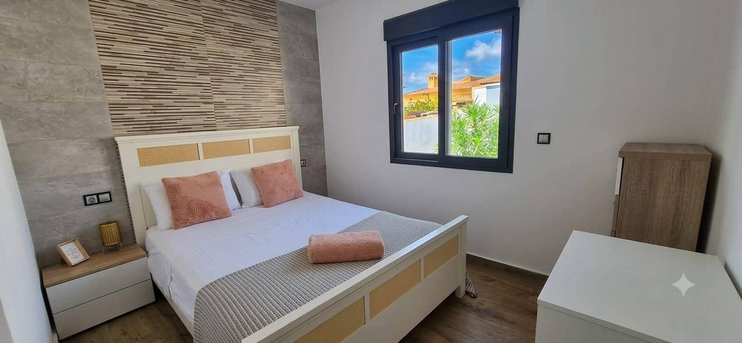 5 soverom Villa til salgs i El Chaparral med svømmebasseng - € 850 000 (Ref: 8992752)