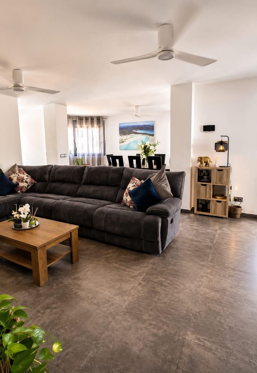 5 soverom Villa til salgs i El Chaparral med svømmebasseng - € 850 000 (Ref: 8992752)