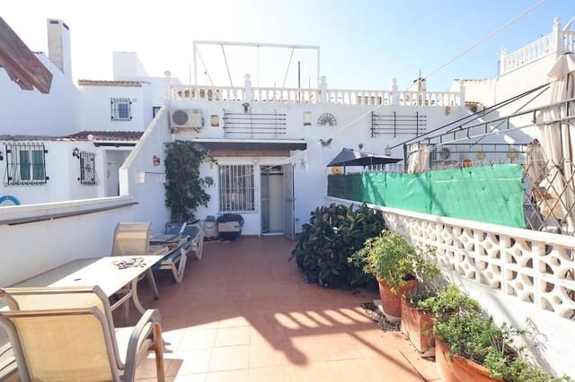 3 soveværelse Semi-Rækkehus til salg i San Miguel de Salinas med swimmingpool - € 159.995 (Ref: 9008642)