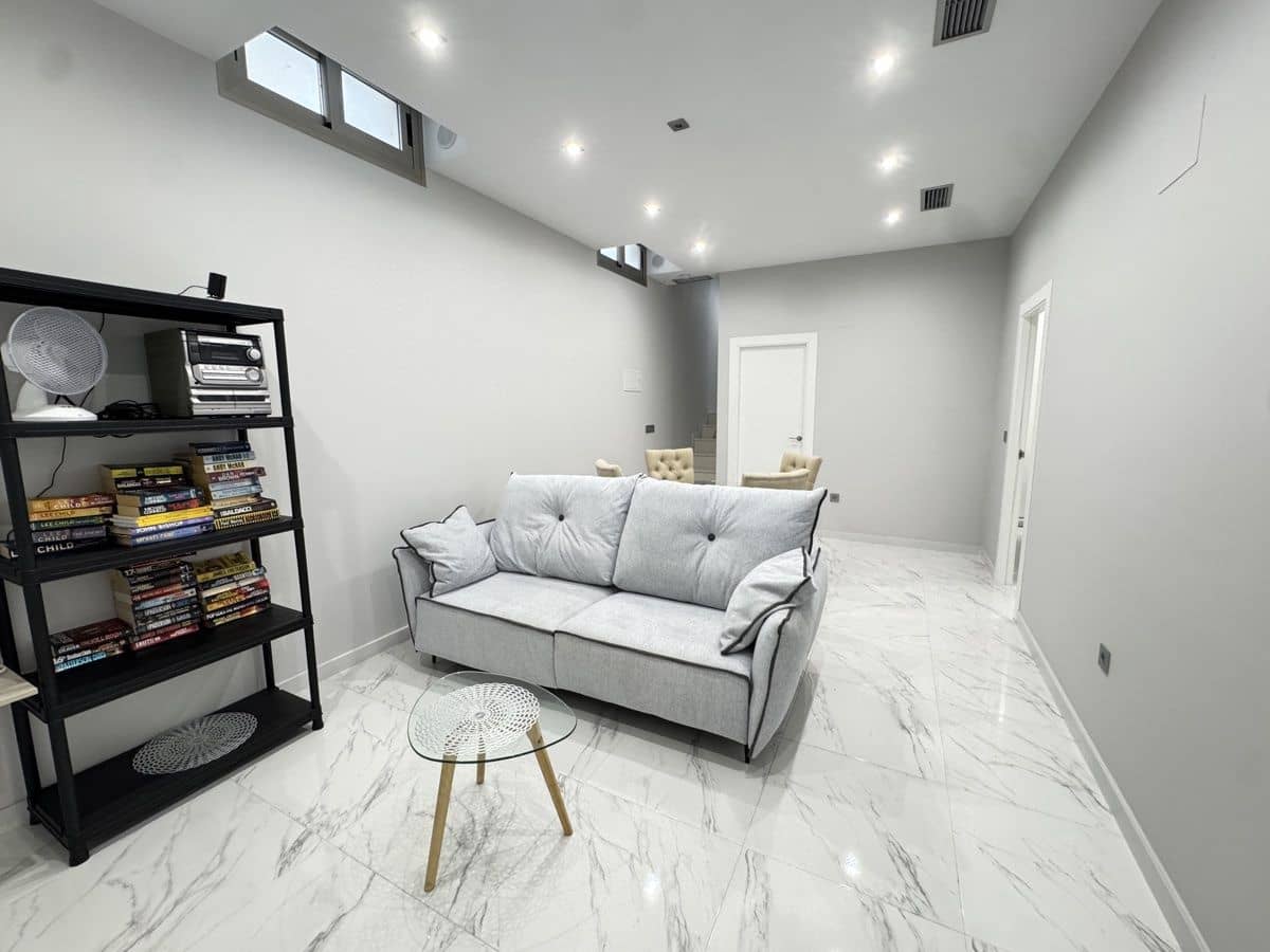 4 soveværelse Villa til salg i Los Dolses med swimmingpool - € 450.000 (Ref: 9040426)