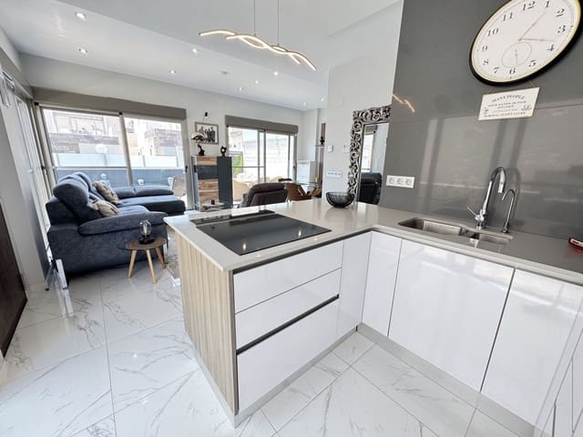 4 bedroom Villa for sale in Los Dolses, Orihuela with pool - € 450,000 (Ref: 9040426)