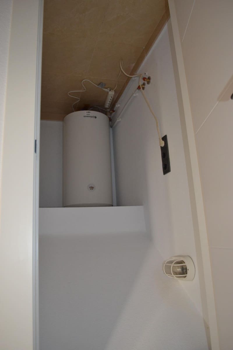 3 soveværelse Villa til leje i La Zenia med swimmingpool - € 2.200 (Ref: 9049070)