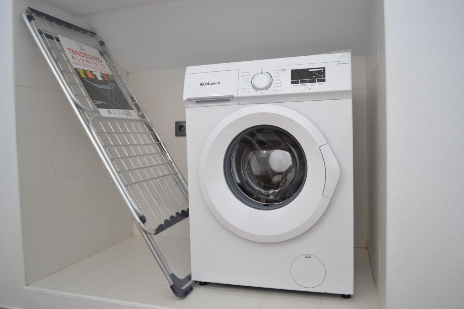 3 soveværelse Villa til leje i La Zenia med swimmingpool - € 2.200 (Ref: 9049070)