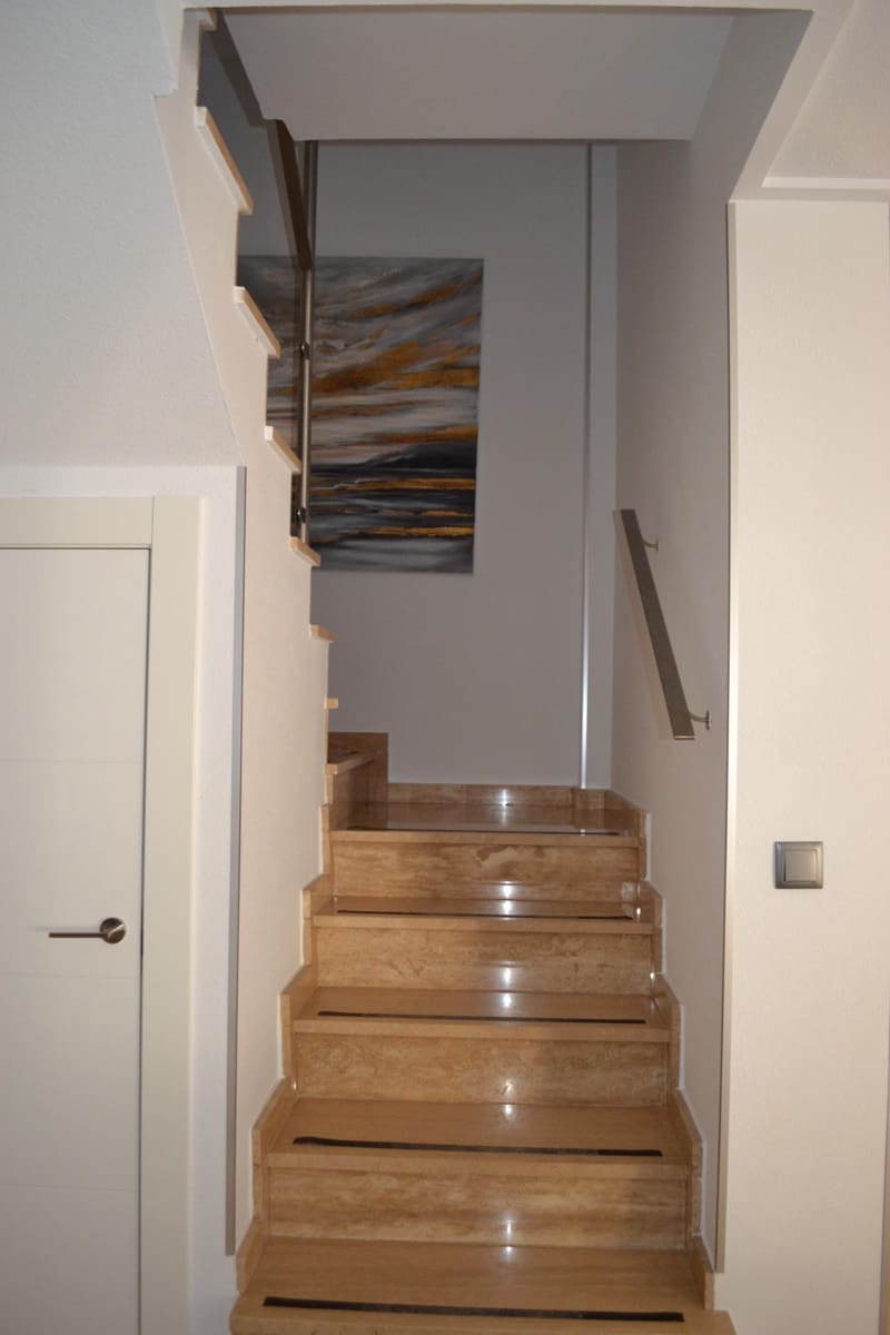 3 soveværelse Villa til leje i La Zenia med swimmingpool - € 2.200 (Ref: 9049070)