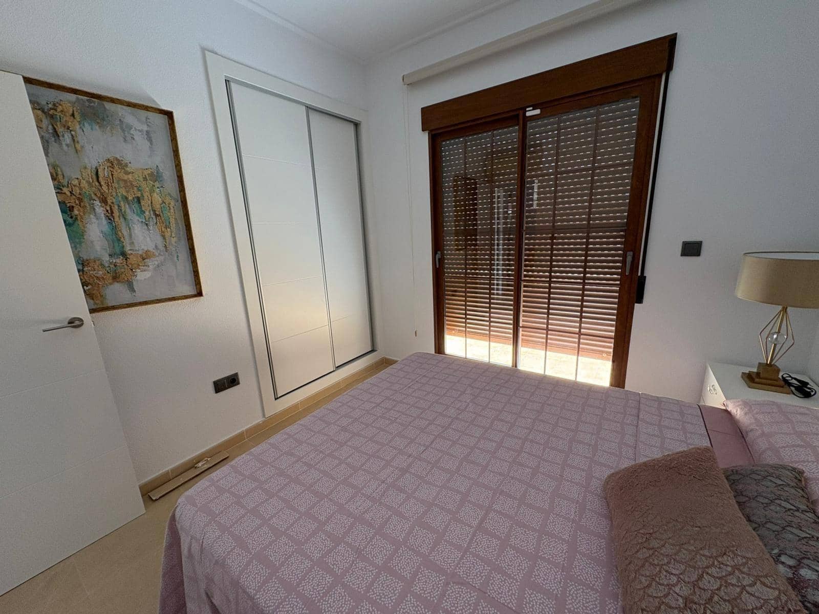 3 soveværelse Villa til leje i La Zenia med swimmingpool - € 2.200 (Ref: 9049070)