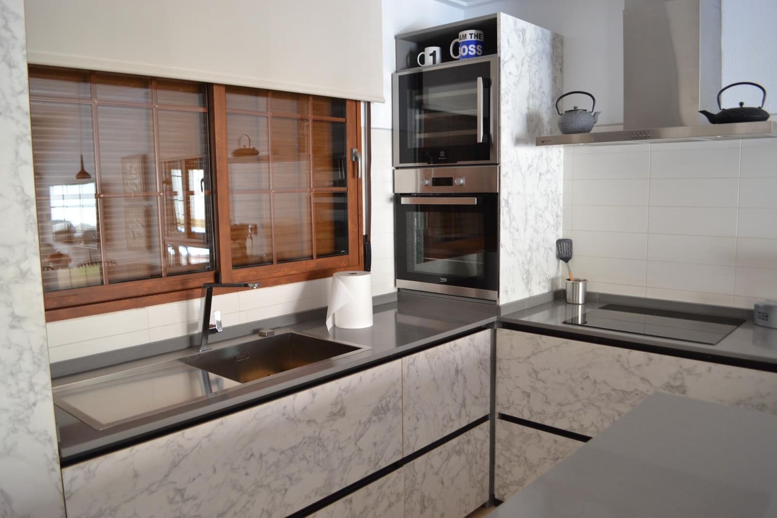 3 soveværelse Villa til leje i La Zenia med swimmingpool - € 2.200 (Ref: 9049070)