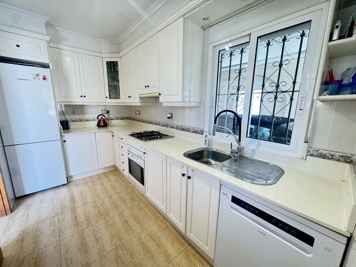 5 makuuhuone Huvila myytävänä paikassa San Miguel de Salinas - 599 999 € (Ref: 9059618)