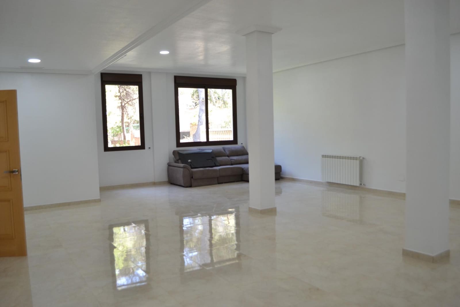 5 soveværelse Villa til salg i Campoamor med swimmingpool garage - € 1.845.000 (Ref: 9130379)