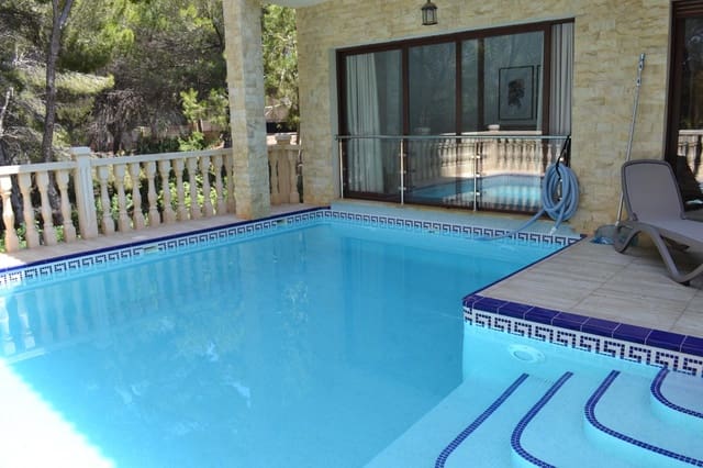 5 soveværelse Villa til salg i Campoamor, Orihuela med swimmingpool garage - € 1.845.000 (Ref: 9130379)