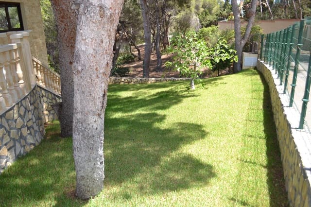 5 soveværelse Villa til salg i Campoamor, Orihuela med swimmingpool garage - € 1.845.000 (Ref: 9130379)