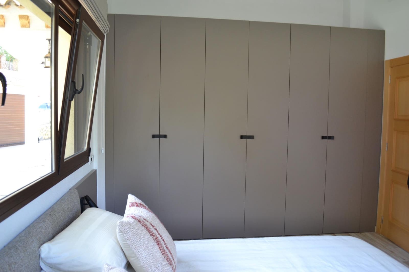 5 soveværelse Villa til salg i Campoamor med swimmingpool garage - € 1.845.000 (Ref: 9130379)