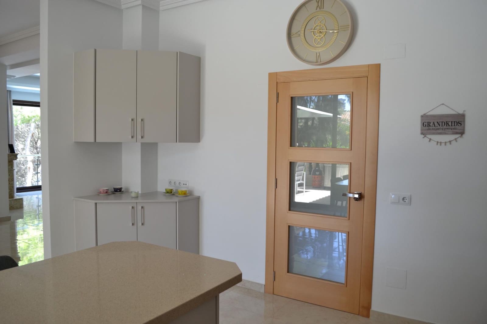 5 soveværelse Villa til salg i Campoamor med swimmingpool garage - € 1.845.000 (Ref: 9130379)