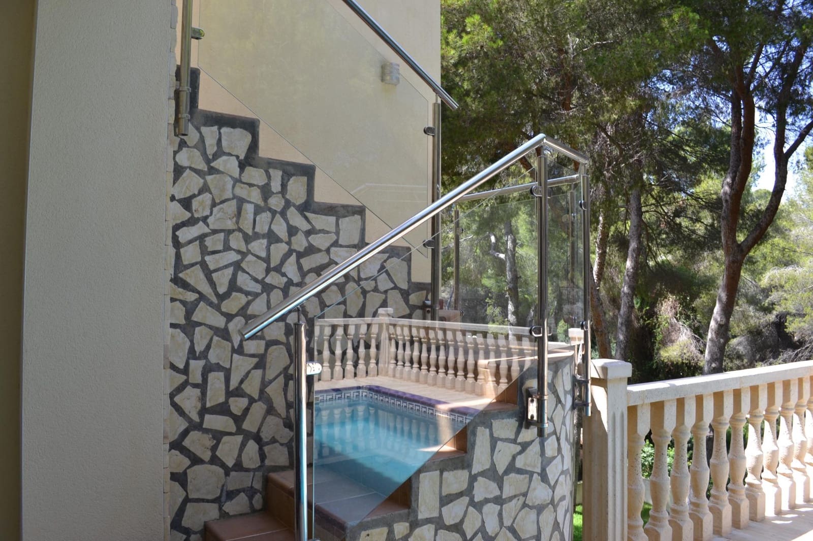 5 soveværelse Villa til salg i Campoamor med swimmingpool garage - € 1.845.000 (Ref: 9130379)