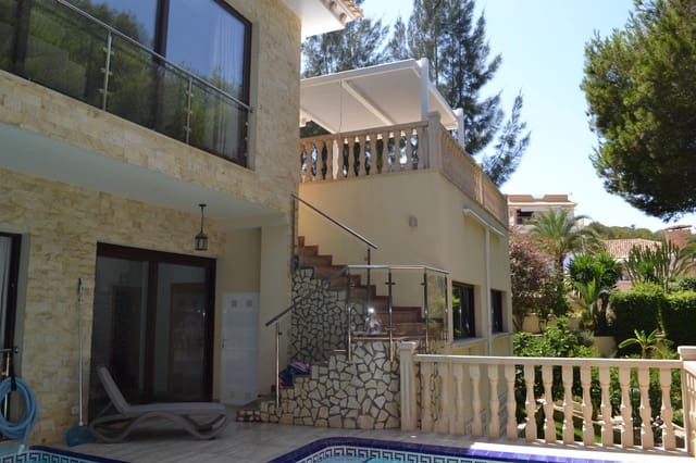 7 sovrum Villa till salu i Campoamor, Orihuela med pool garage - 2 300 000 € (Ref: 9130379)