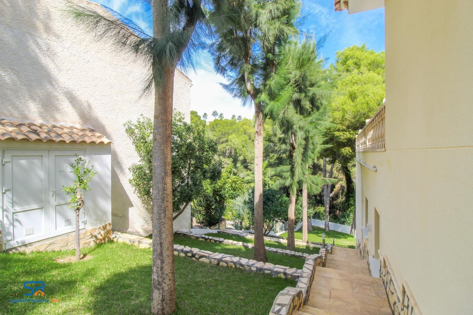 7 sovrum Villa till salu i Campoamor med pool garage - 2 300 000 € (Ref: 9130379)