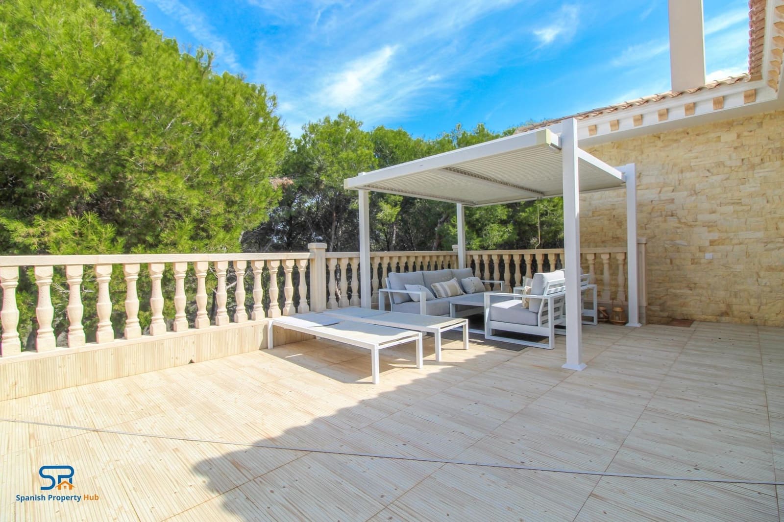 7 sovrum Villa till salu i Campoamor med pool garage - 2 300 000 € (Ref: 9130379)