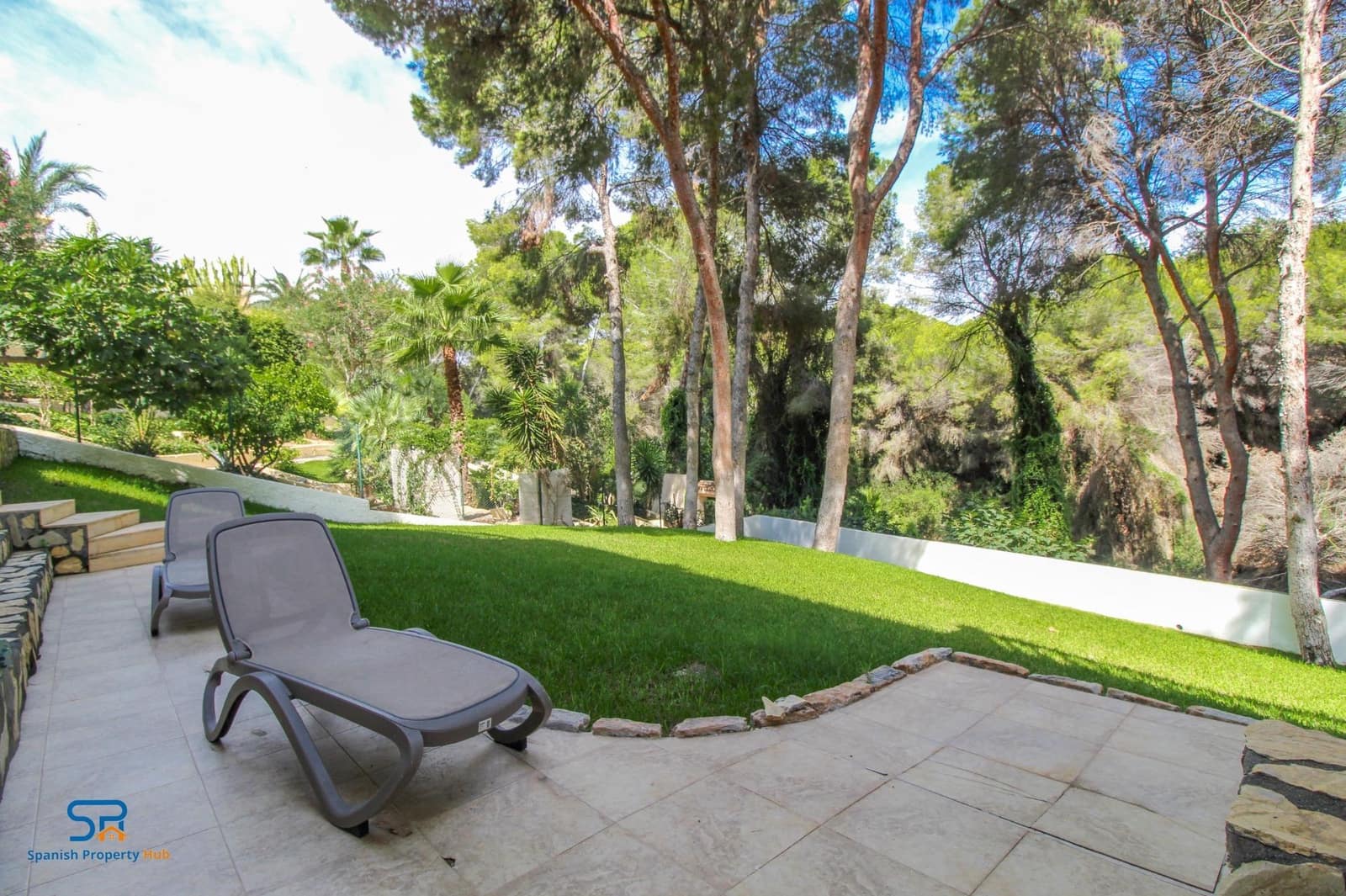 7 sovrum Villa till salu i Campoamor med pool garage - 2 300 000 € (Ref: 9130379)