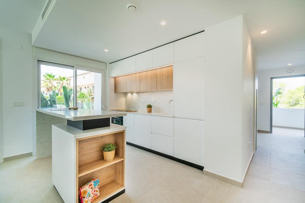 3 camera da letto Appartamento in vendita in Playa Flamenca con piscina garage - 380.000 € (Rif: 9165949)