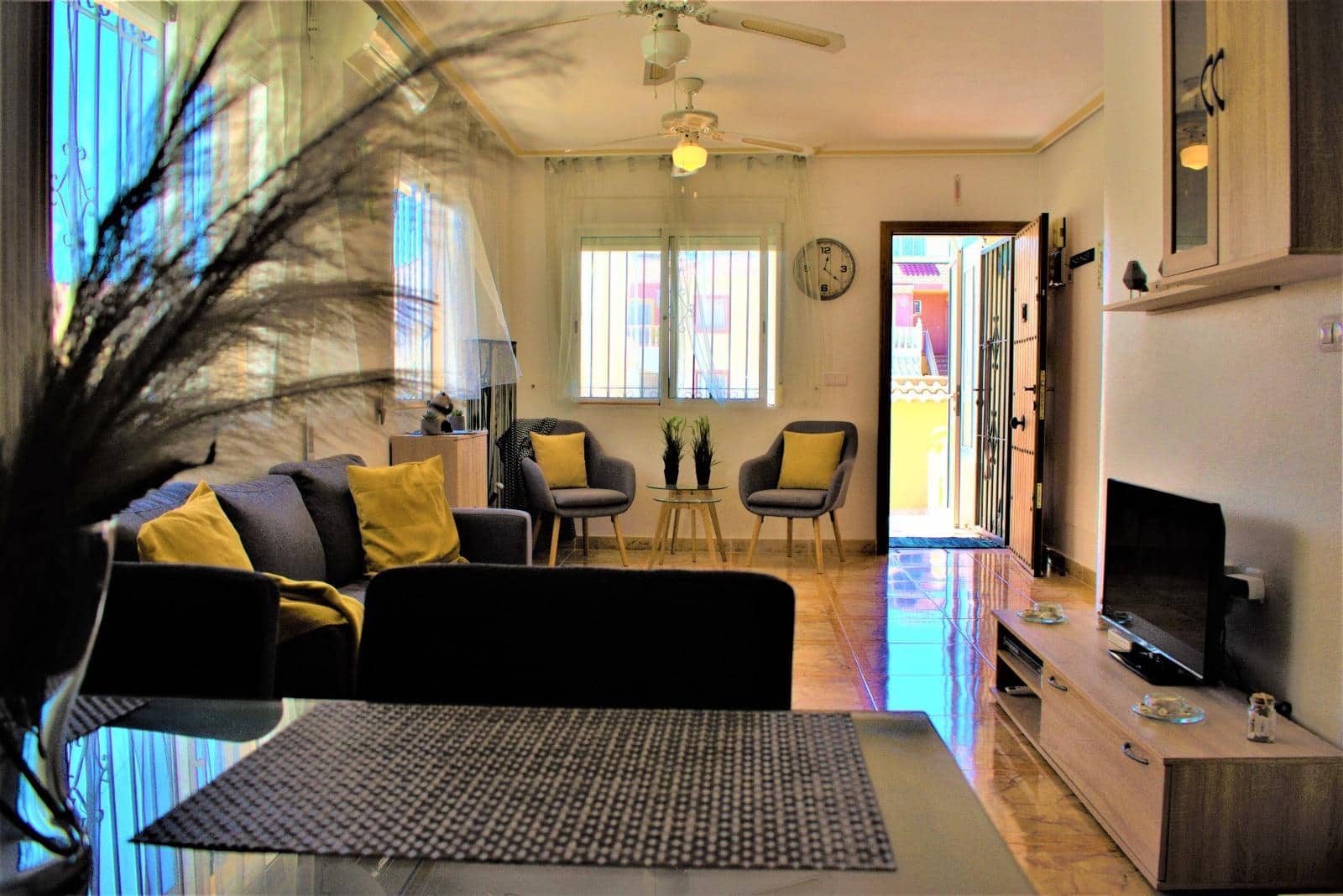 Appartement de 2 chambres à louer à La Regia avec piscine - 850 € (Ref: 9220180)