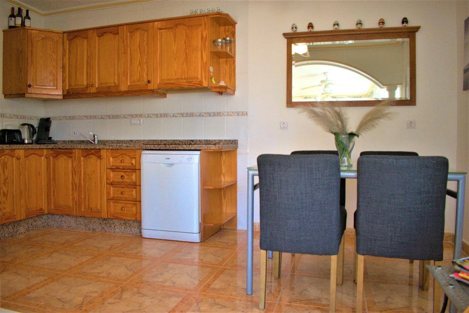 Appartement de 2 chambres à louer à La Regia avec piscine - 850 € (Ref: 9220180)