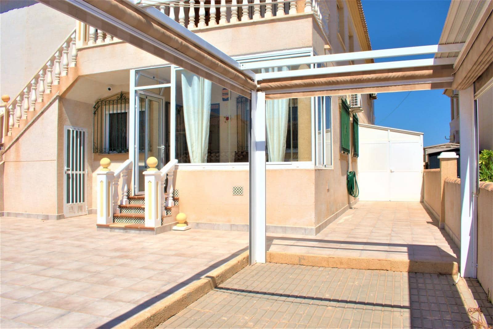 Appartement de 2 chambres à louer à La Regia avec piscine - 850 € (Ref: 9220180)