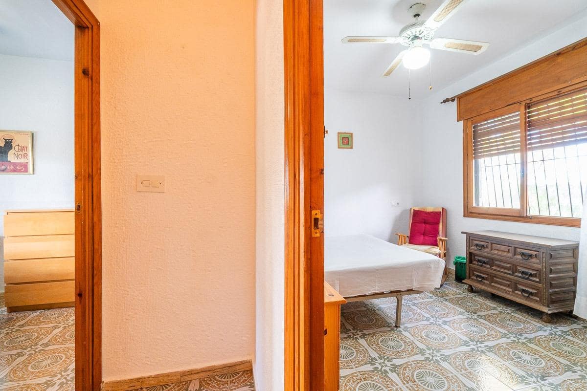 4 quarto Moradia para venda em Pinar de Campoverde com piscina garagem - 450 000 € (Ref: 9303738)