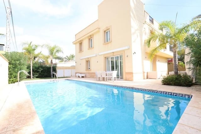 4 bedroom Villa for sale in Cabo Roig, Orihuela with pool - € 1,190,000 (Ref: 9313729)