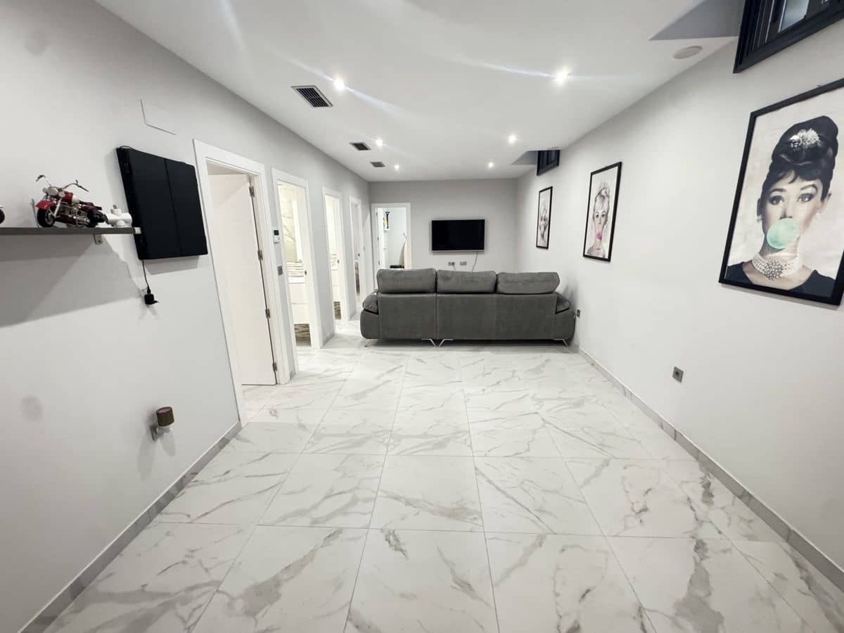 5 soverom Villa til salgs i Los Dolses med svømmebasseng - € 480 000 (Ref: 9322077)