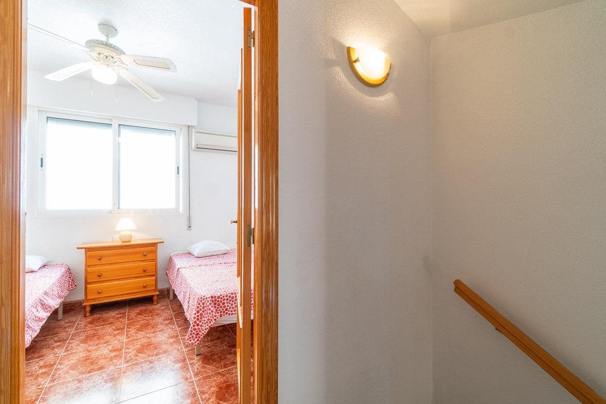 3 soverom Rekkehus til salgs i Playa Flamenca med svømmebasseng - € 169 000 (Ref: 9367406)