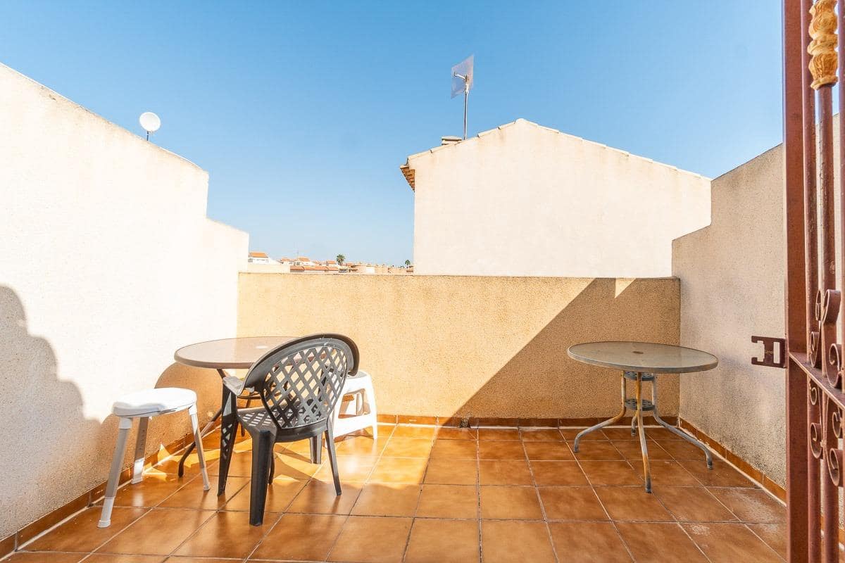 3 soverom Rekkehus til salgs i Playa Flamenca med svømmebasseng - € 169 000 (Ref: 9367406)