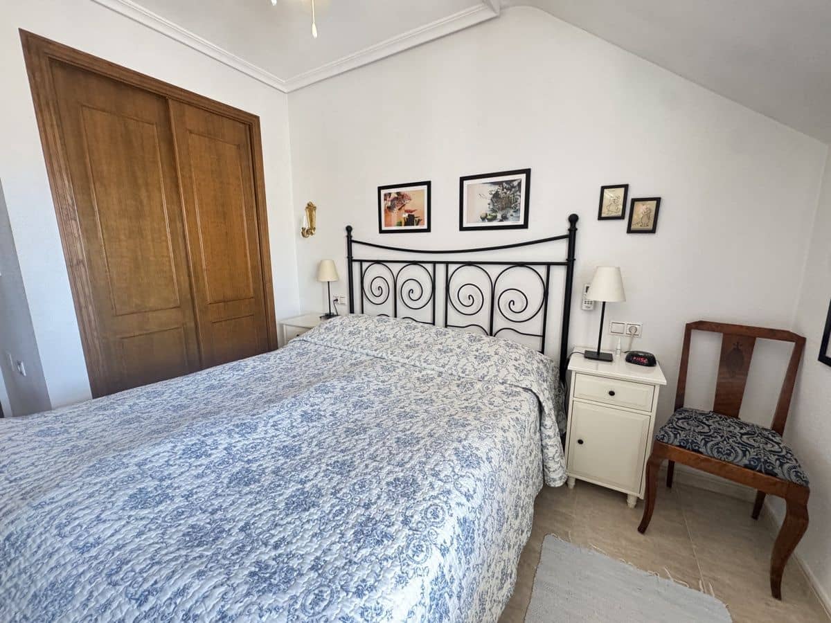 2 bedroom Apartment for sale in Muchamiel / Mutxamel with pool - € 179,995 (Ref: 9413993)