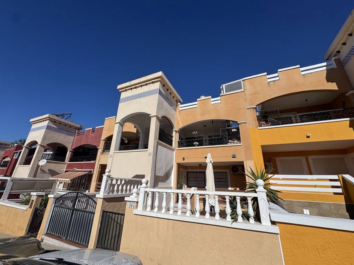 2 bedroom Apartment for sale in Muchamiel / Mutxamel with pool - € 179,995 (Ref: 9413993)