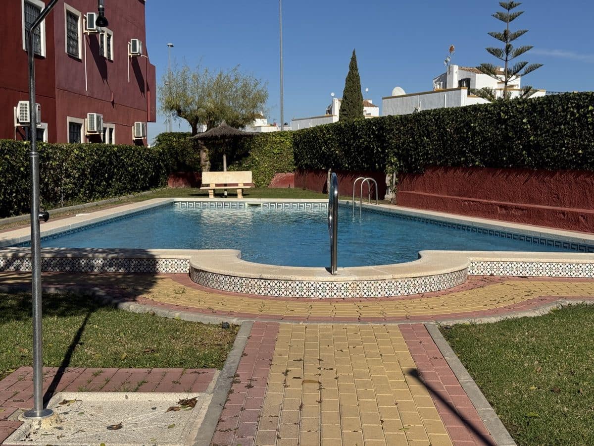 2 bedroom Apartment for sale in Muchamiel / Mutxamel with pool - € 179,995 (Ref: 9413993)