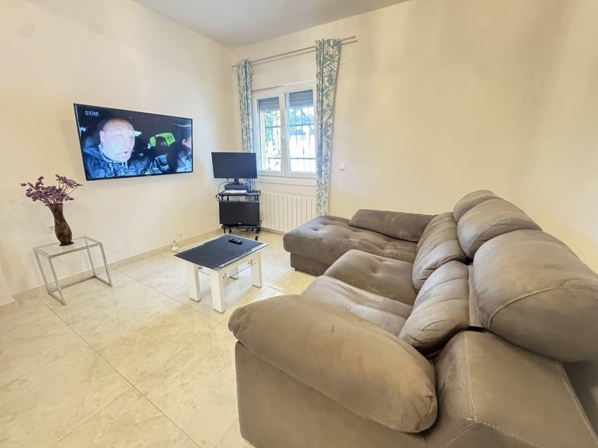 3 bedroom Villa for sale in Los Dolses with pool - € 375,000 (Ref: 9416056)