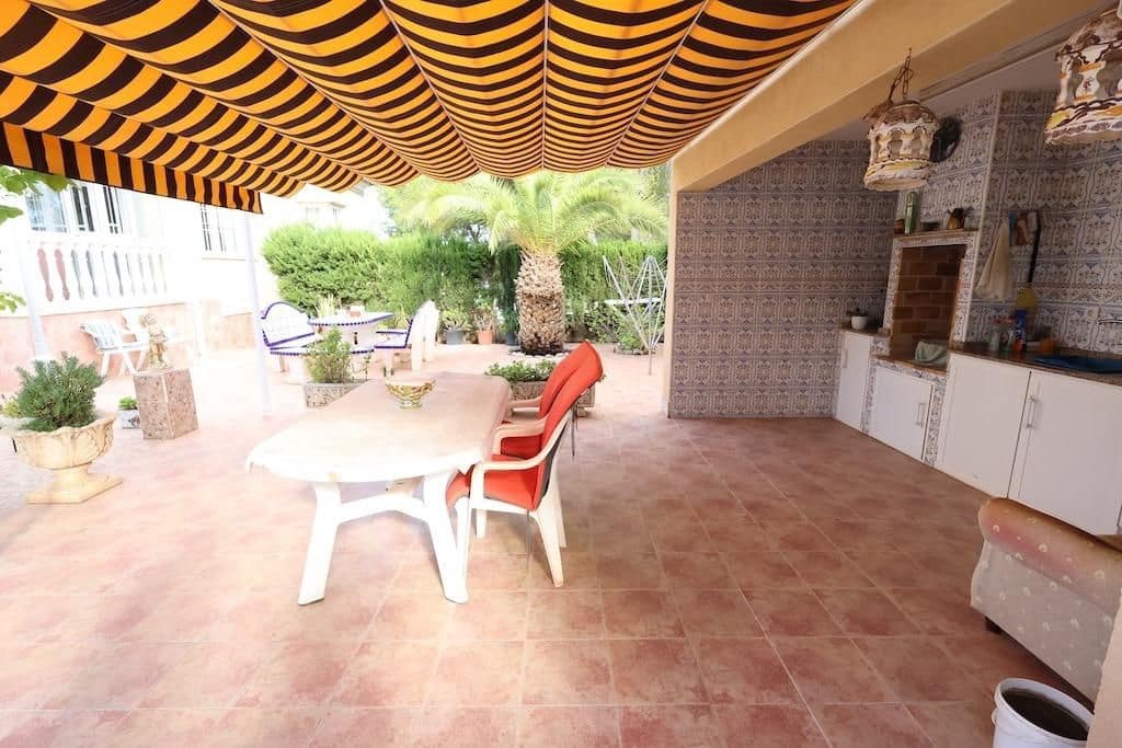 5 slaapkamer Villa te koop in Orihuela Costa met zwembad garage - € 850.000 (Ref: 9416057)