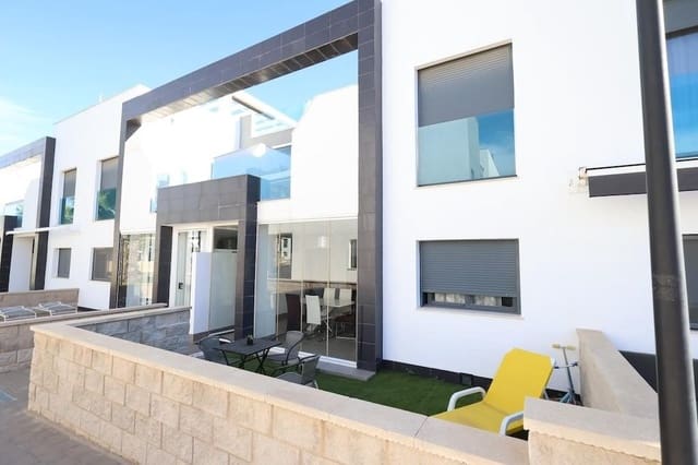 2 soveværelse Bungalow til salg i La Zenia, Orihuela med swimmingpool - € 289.000 (Ref: 9446624)
